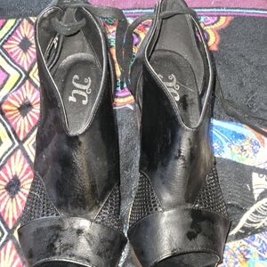 Elegant Black Women's Shoes